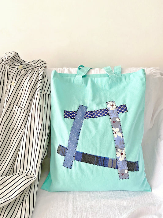 Why Moms and Students Love Lightweight Cotton Totes