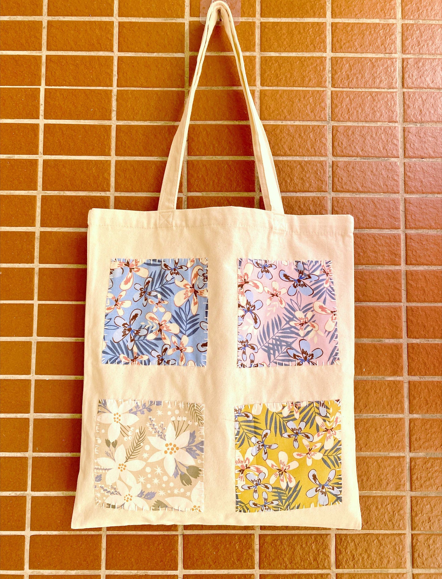 Sustainable Christmas/birthday gift: custom patchwork cotton tote