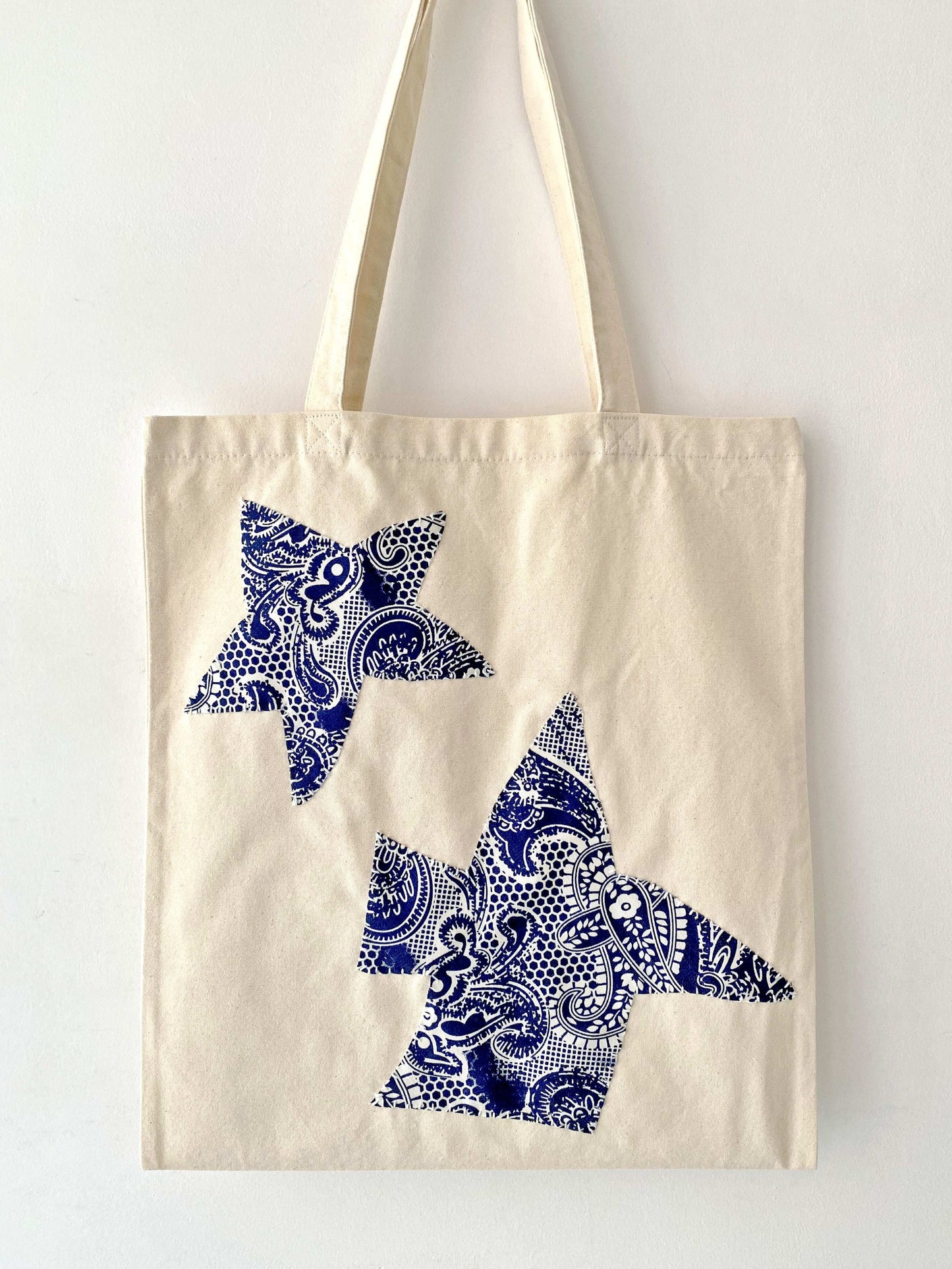 Slow Fashion DIY Tote Bag With Customizable Quilted Patterns