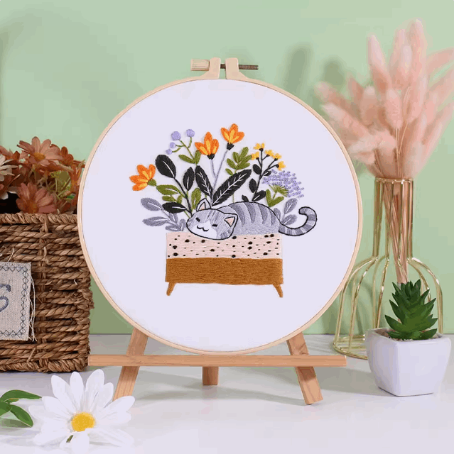 Personalized Handmade Kitty Embroidery For DIY Decorations