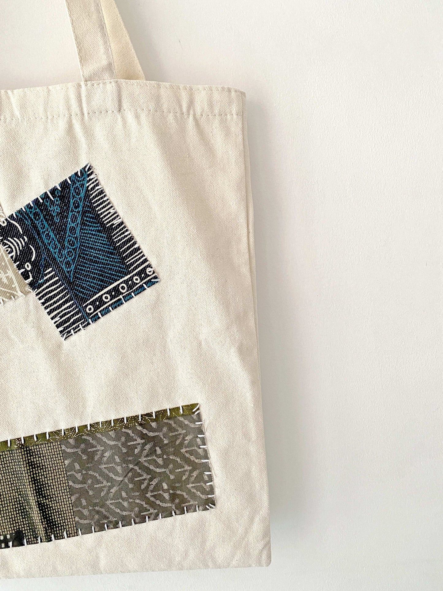 Scandinavian minimalist DIY canvas shoulder bag