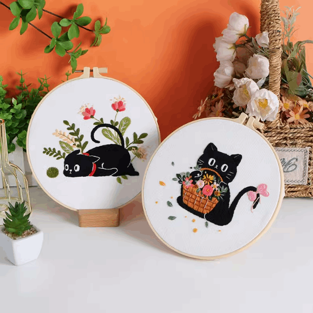 Embroidered cat design artwork for bedroom wall decoration