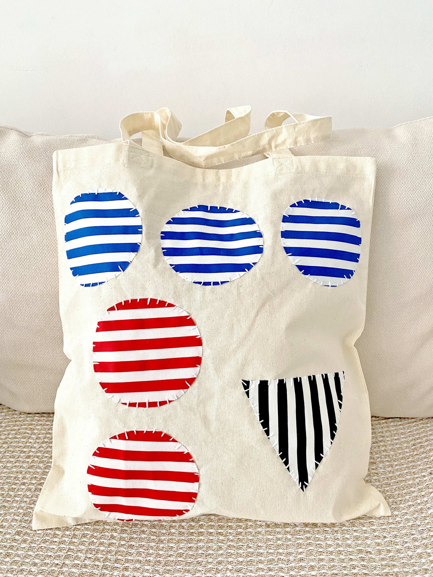 Personalized gift idea: handcrafted organic cotton patchwork bag
