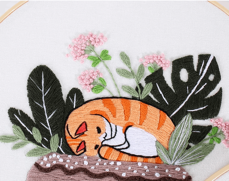 Pretty Kitty Embroidery Patch For DIY Gift Ideas