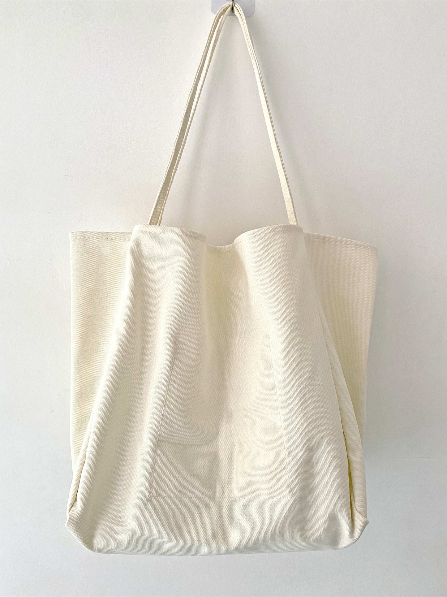 Unique Patchwork Canvas Tote for Sustainable Gift Seekers