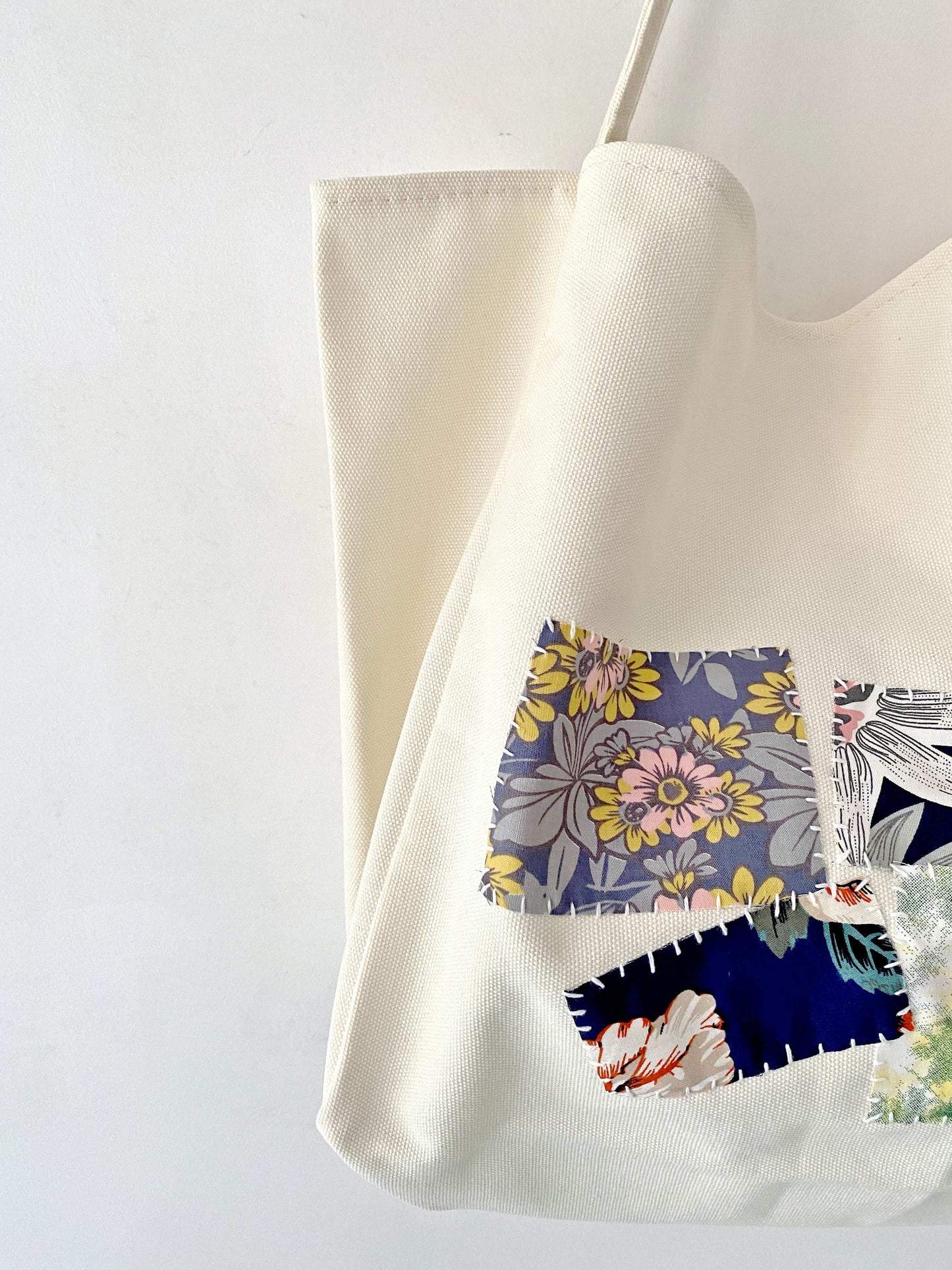 DIY Sewn Patchwork Tote for Fashionable Women Who Support Handmade Goods