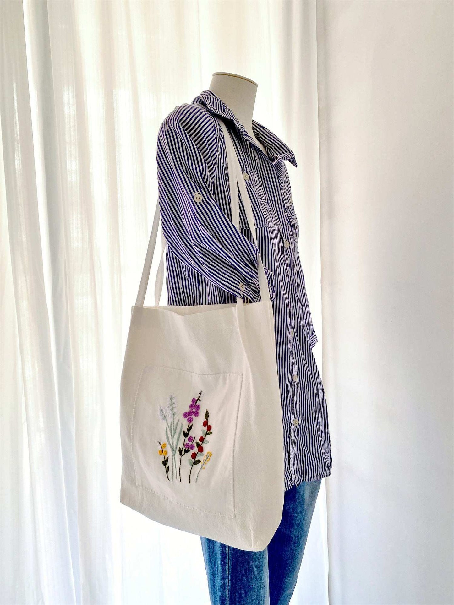 Slow Fashion Soft Shoulder Bag with Handmade Embroidery Flower Pattern