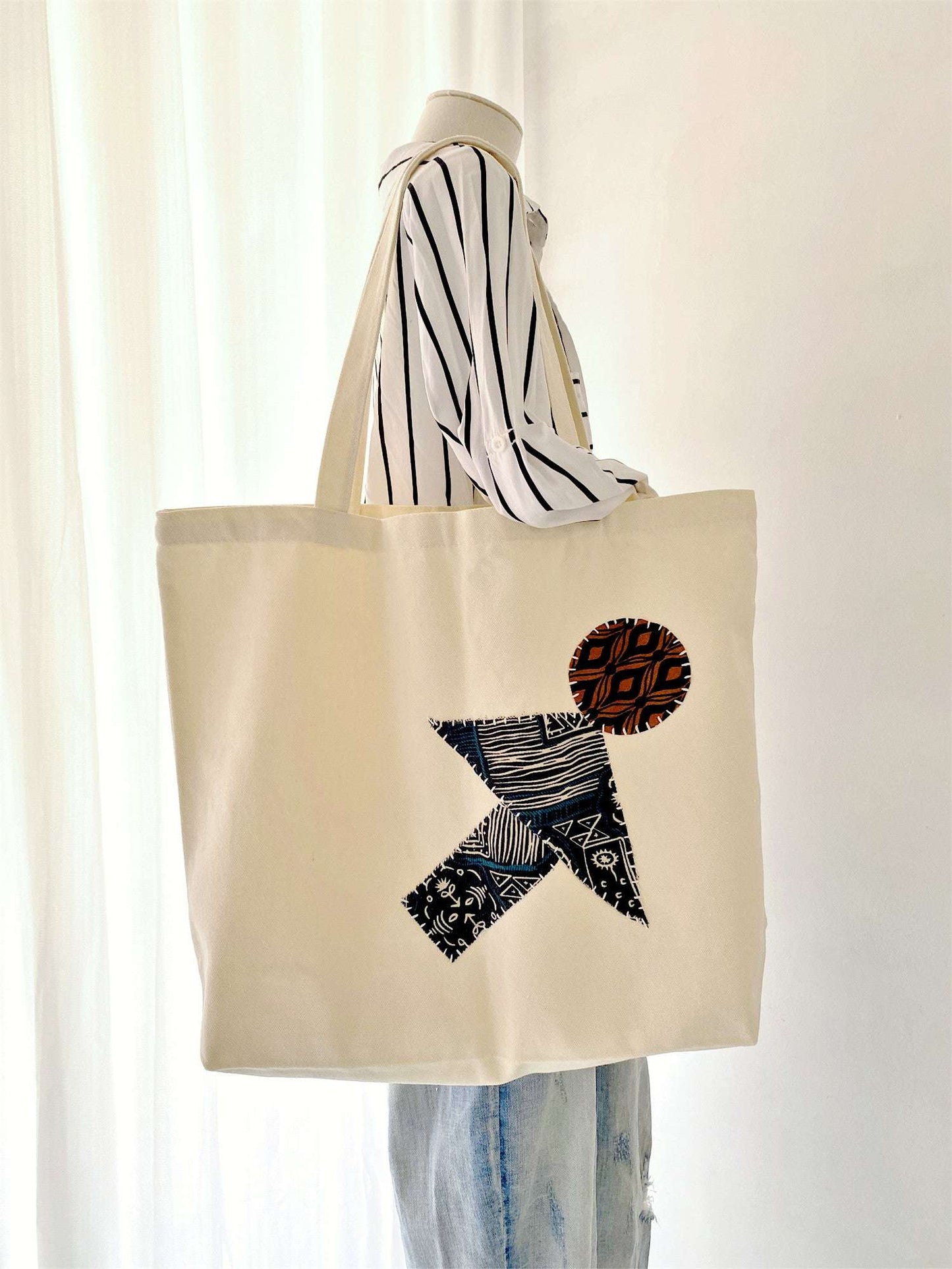 Minimalist Artistic Tote Bag With DIY Hand Sewn Quilted Patterns