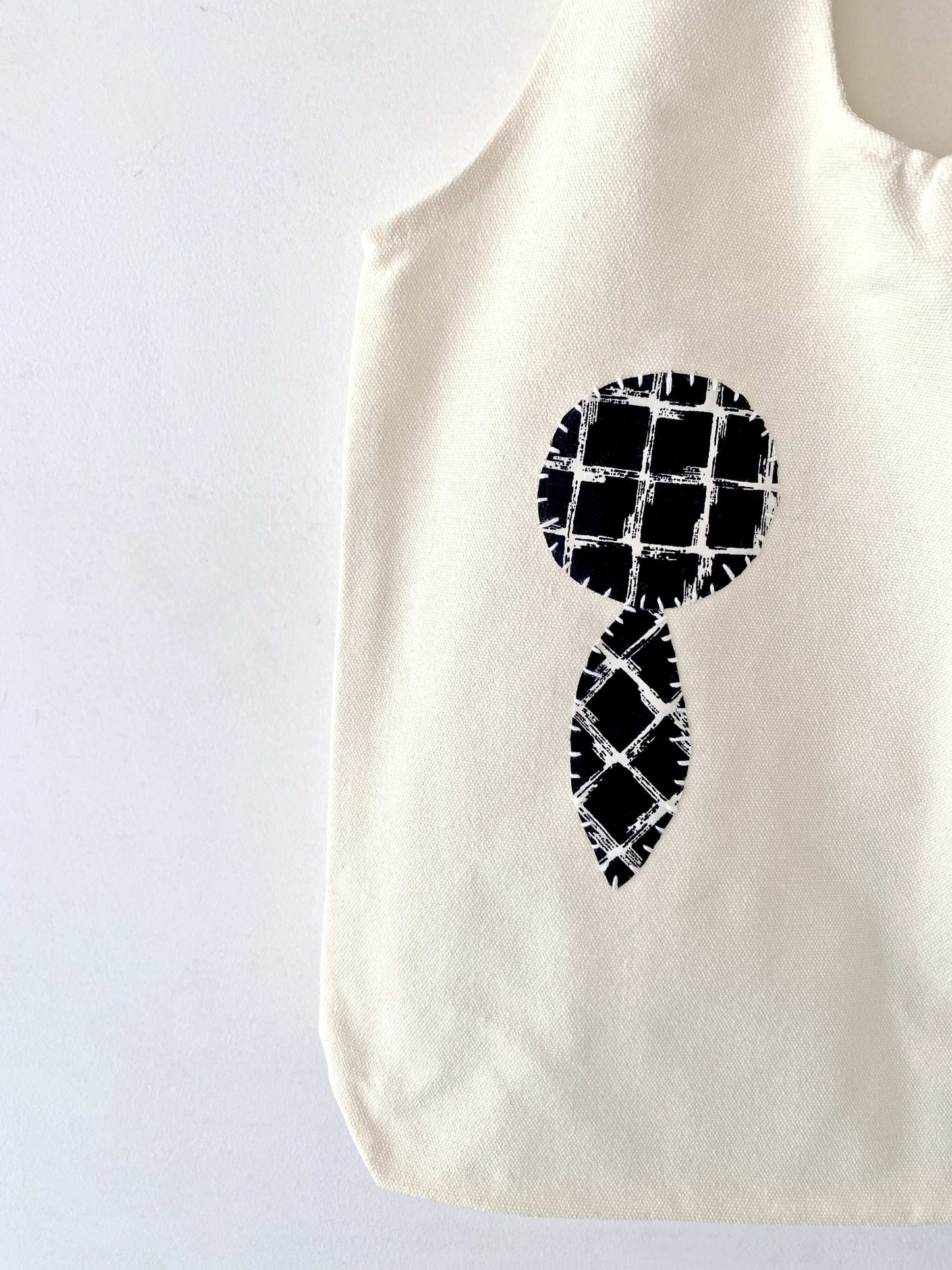 UK-Made Sustainable Quilted Shoulder Bag
