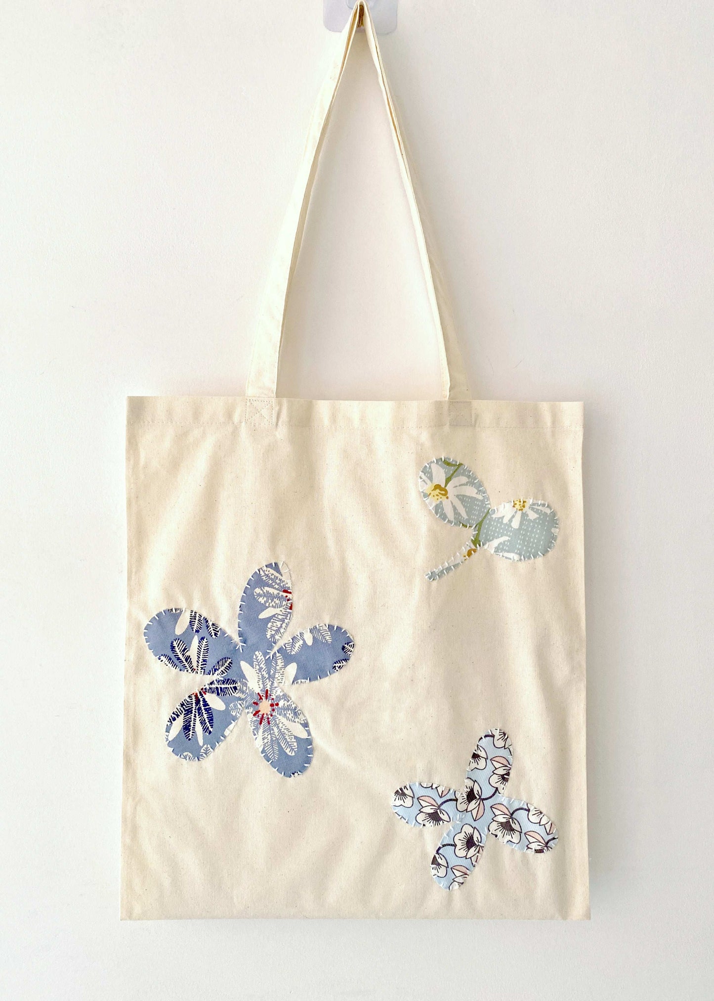 Boho-Chic DIY Canvas Bag For Free-Spirited Women