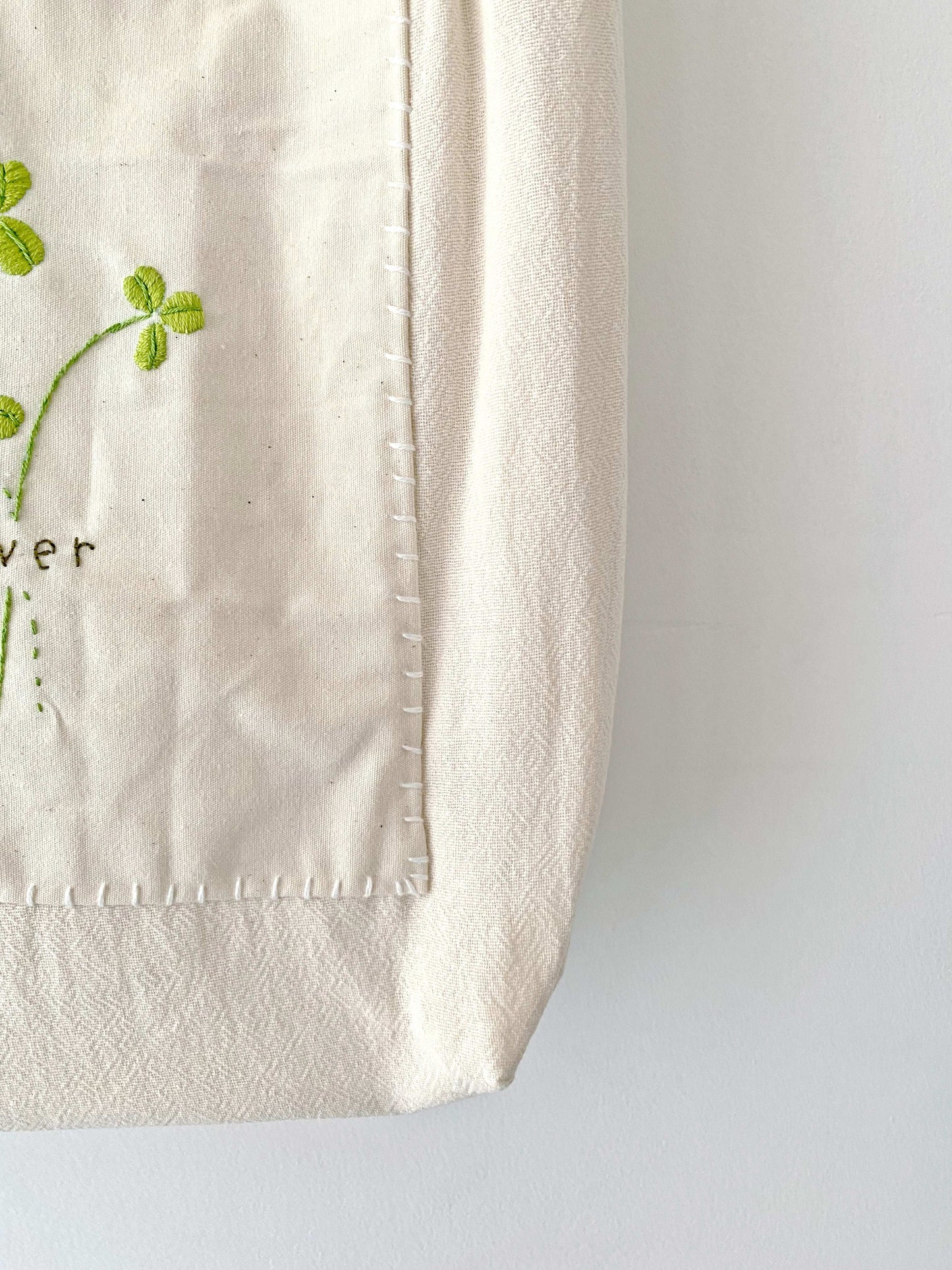 Eco-Friendly Personalized Shoulder Bag With Hand-Embroidered Floral Patterns