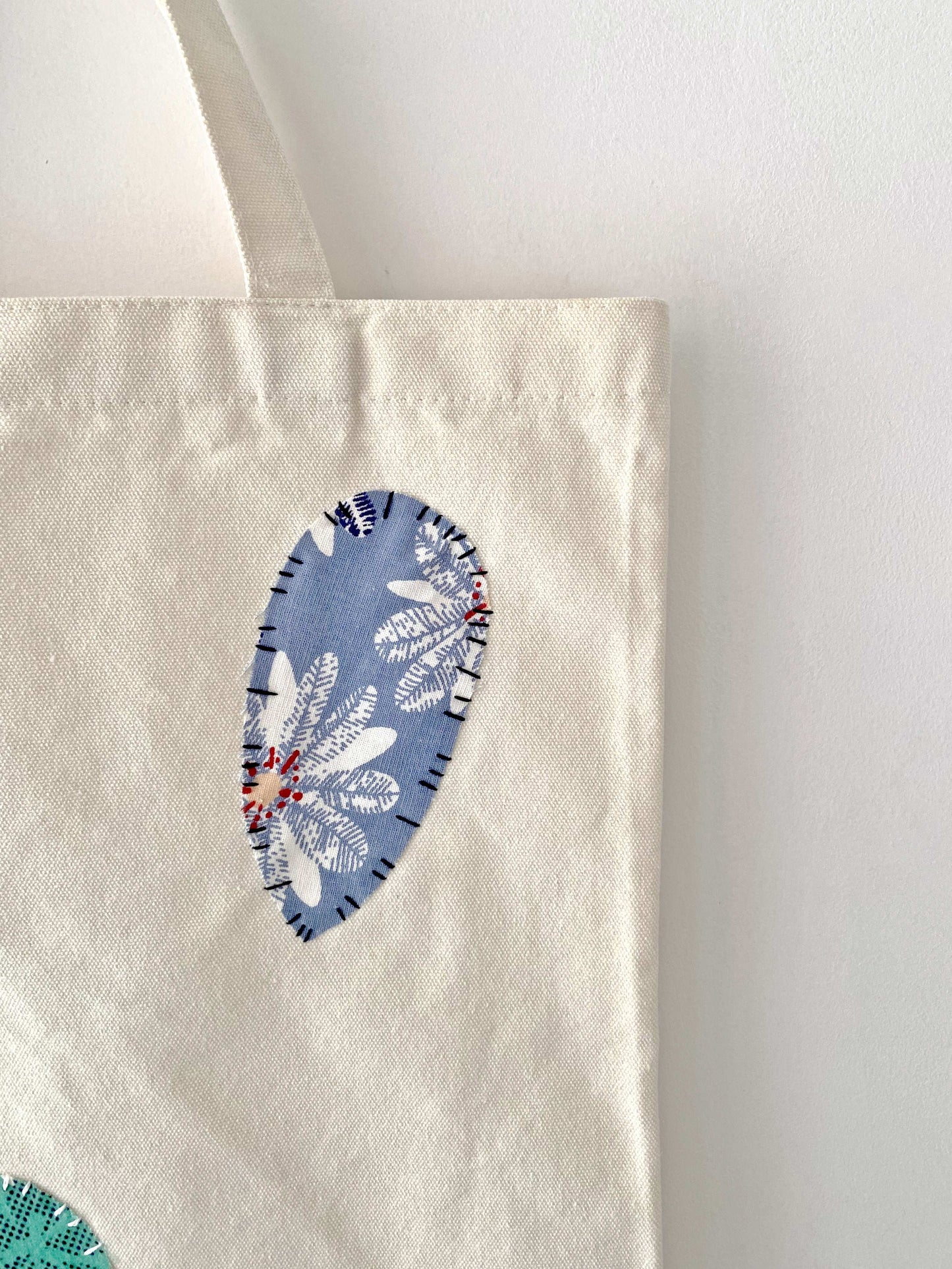 Handmade Patchwork Shoulder Bag for Sustainable Lifestyle Enthusiasts