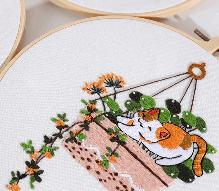 Custom Hand Embroidery Patch For DIY Apparel Design