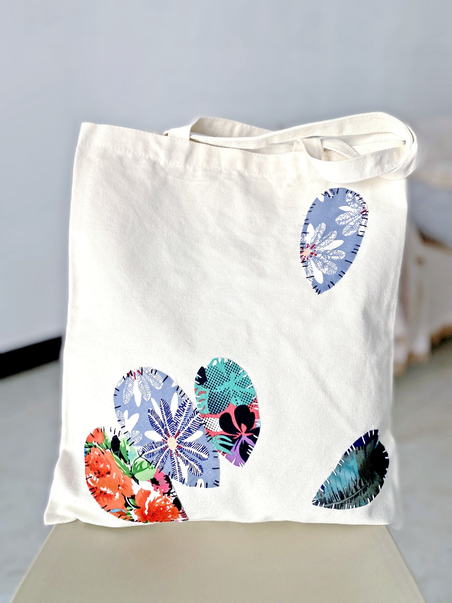 chic shoulder bag perfect for birthdays or graduation