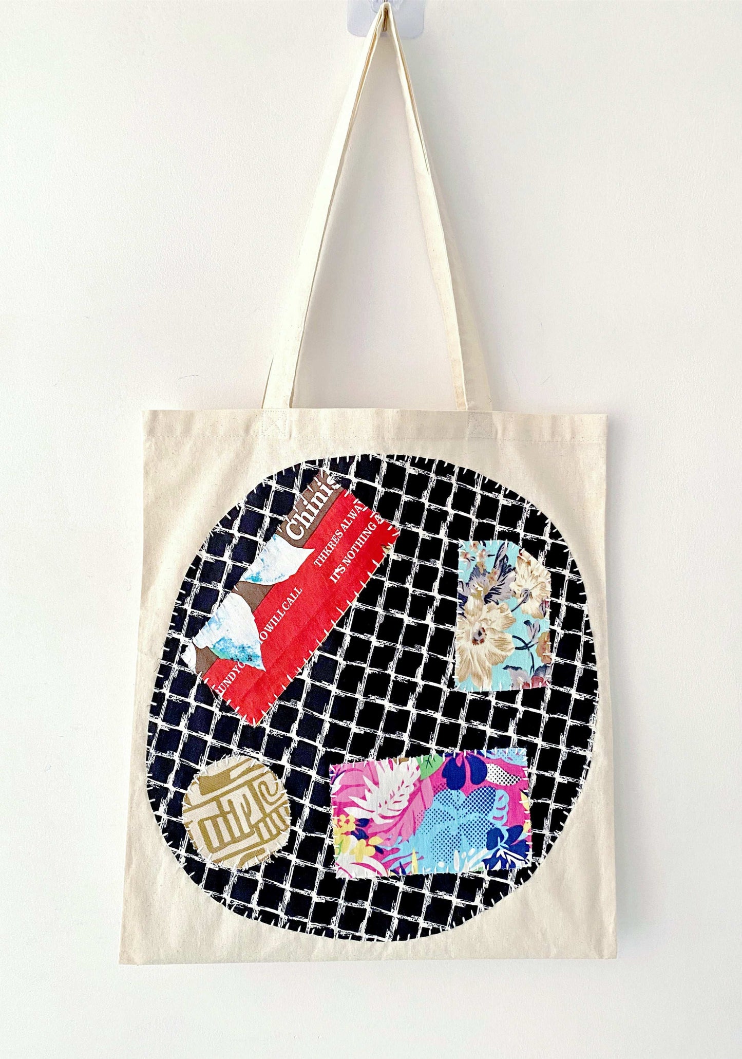 Eco-conscious canvas shoulder bag for everyday sustainable carrying