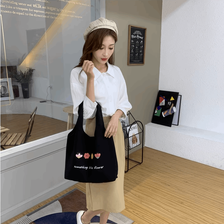 minimalist tote for slow living lifestyle