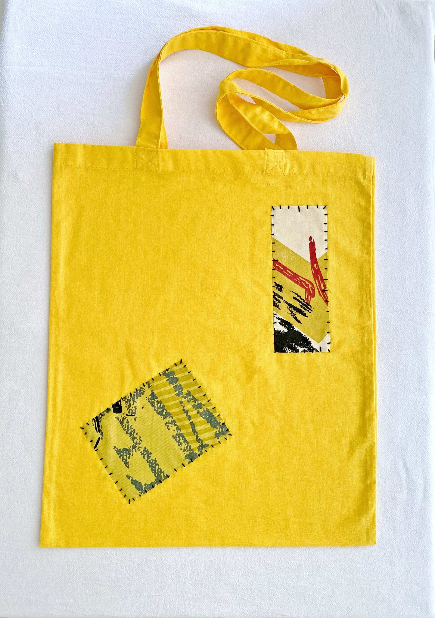 eco friendly large capacity tote for minimalist lifestyle