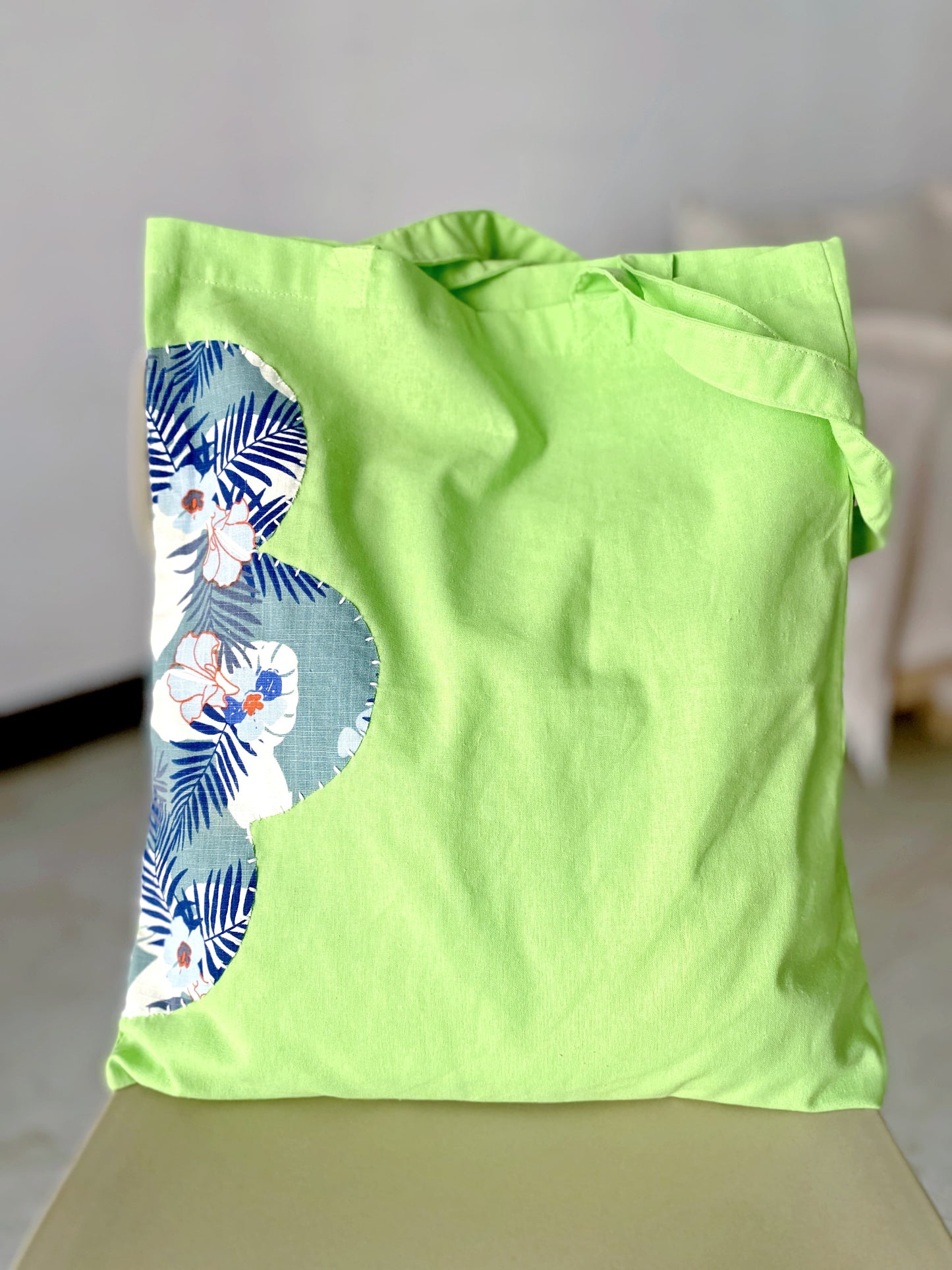 Large capacity cotton tote featuring hand-sewn patchwork pattern for slow living lifestyle