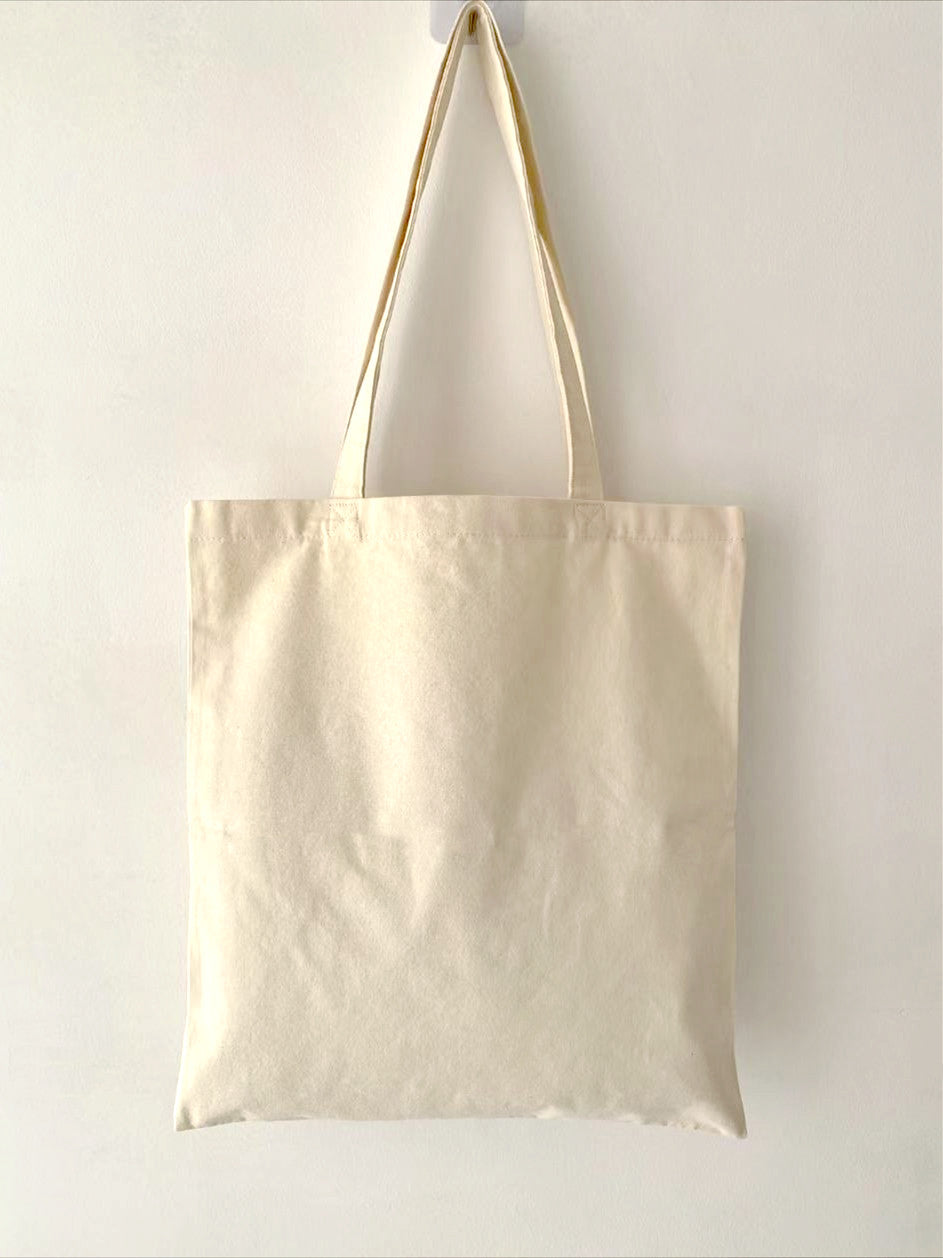 Minimalist patchwork tote for daily use