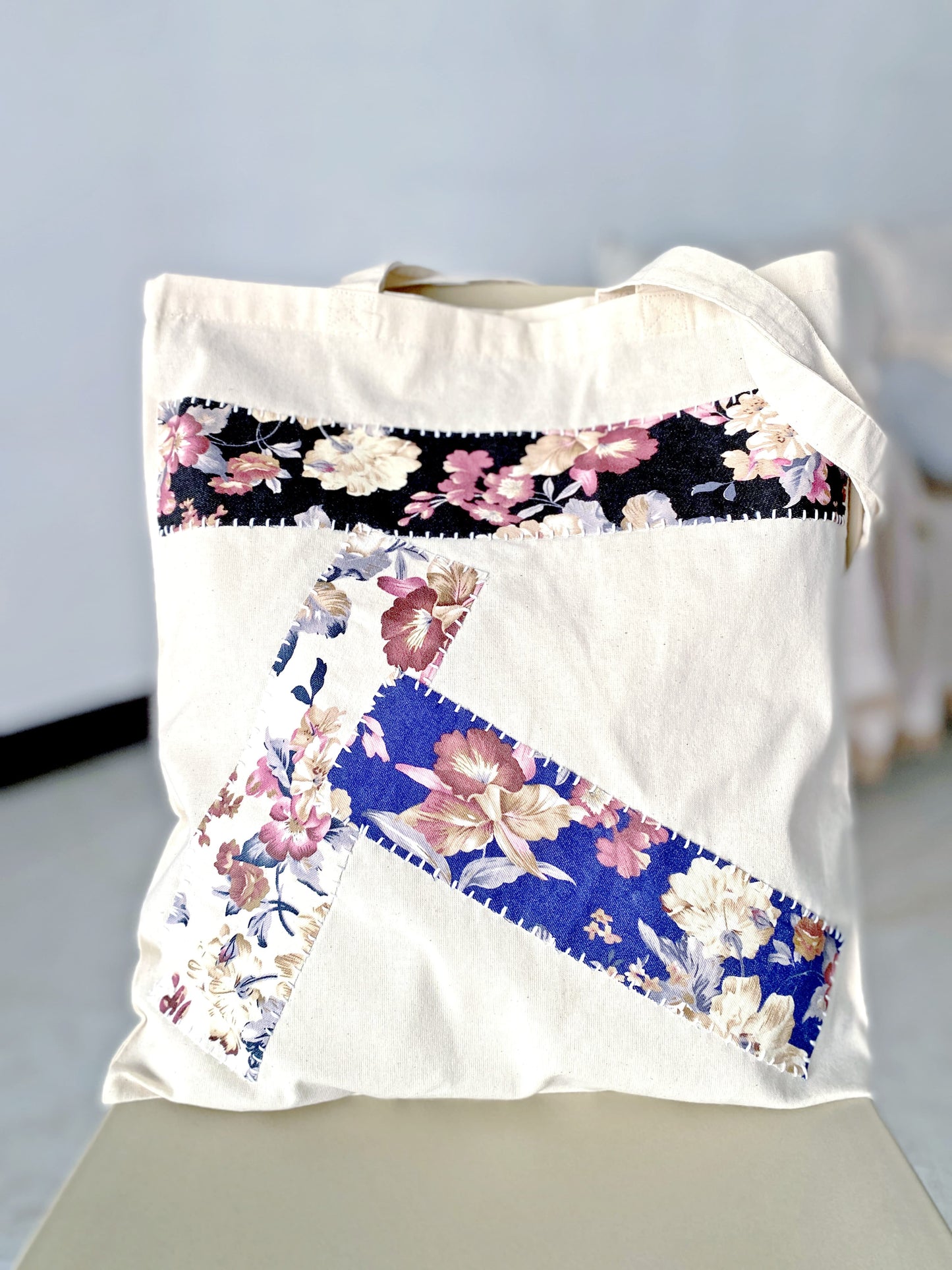 relaxed casual canvas shoulder bag with artistic design