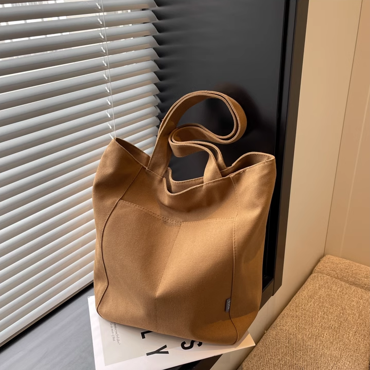 stylish plain shoulder bag for art
