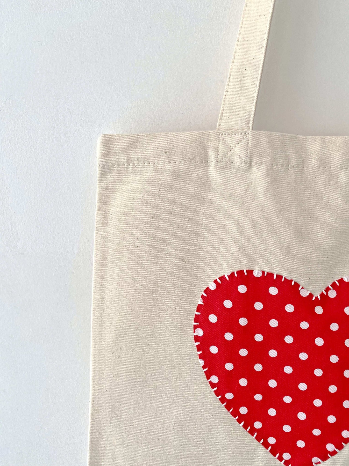 Wedding guest gift tote with hearts