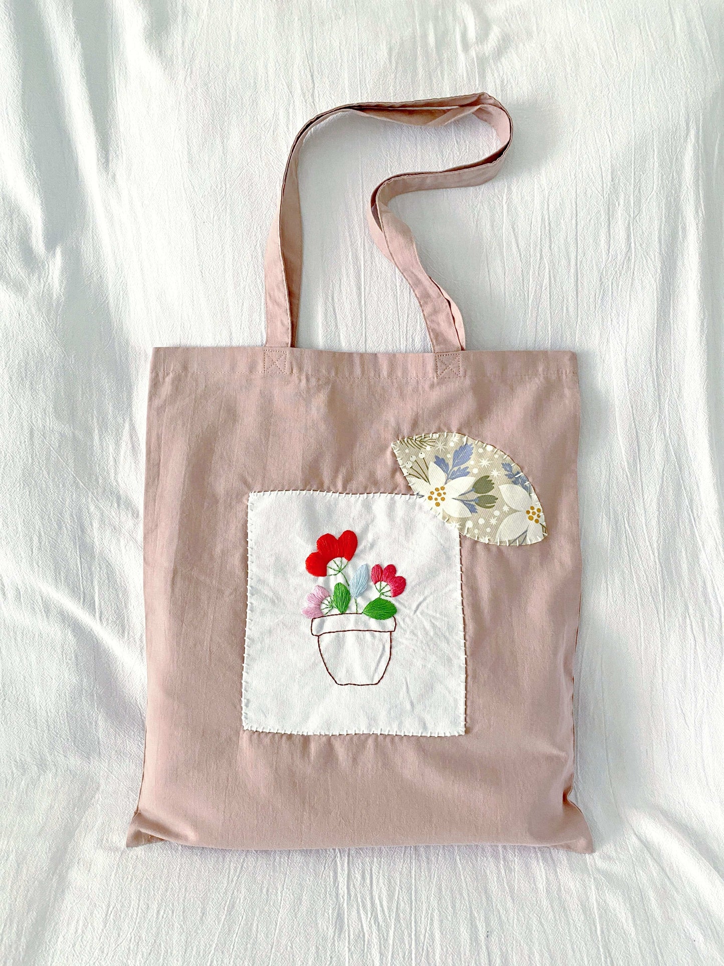 Floral embroidery tote bag ideal for holiday gift giving