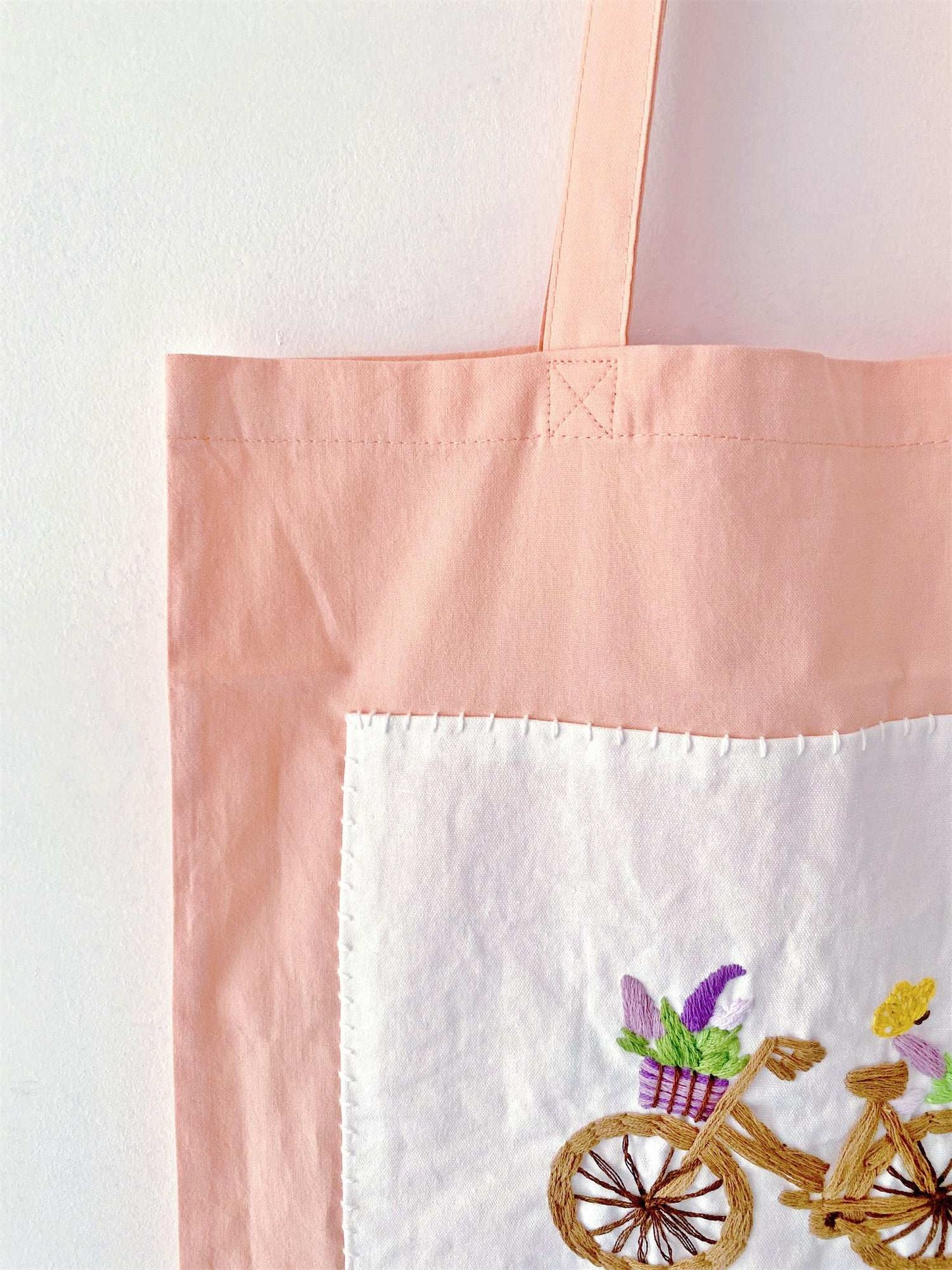 artisanal floral cotton bag for creative brunch outings