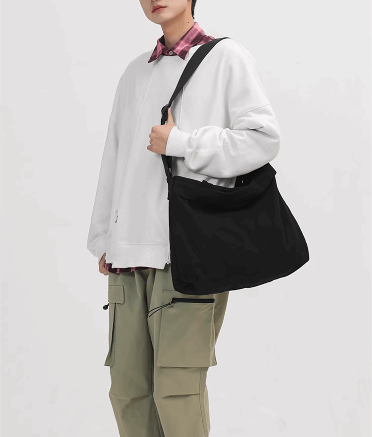 Stylish and Versatile Canvas Tote Bag for Carrying Your Sewing Supplies