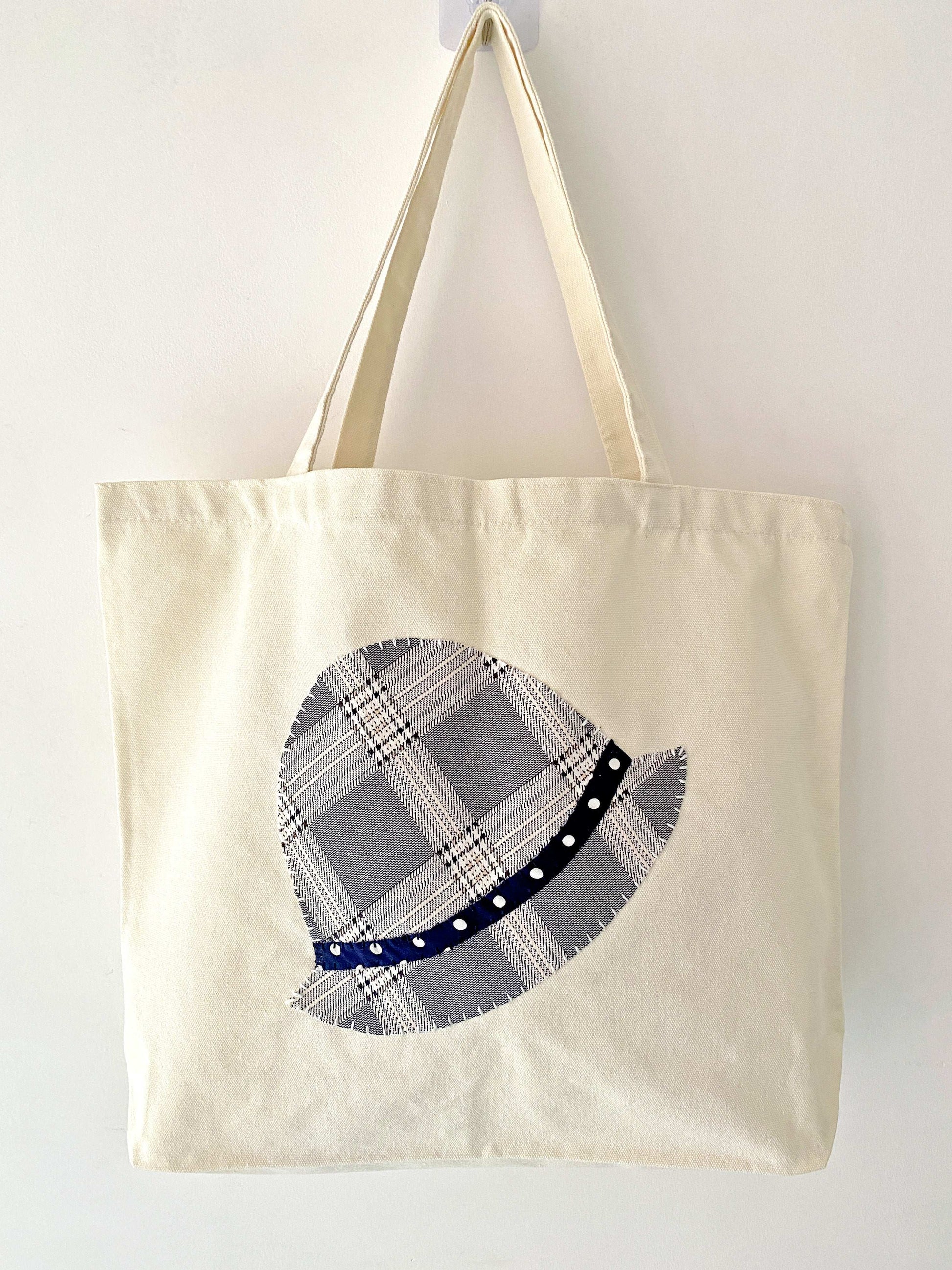Artisan-crafted patchwork shoulder bag for a stylish bohemian look