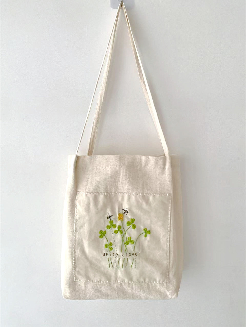 Sustainable Embroidered Cotton Linen Bag with DIY Patterns for Personalized Style