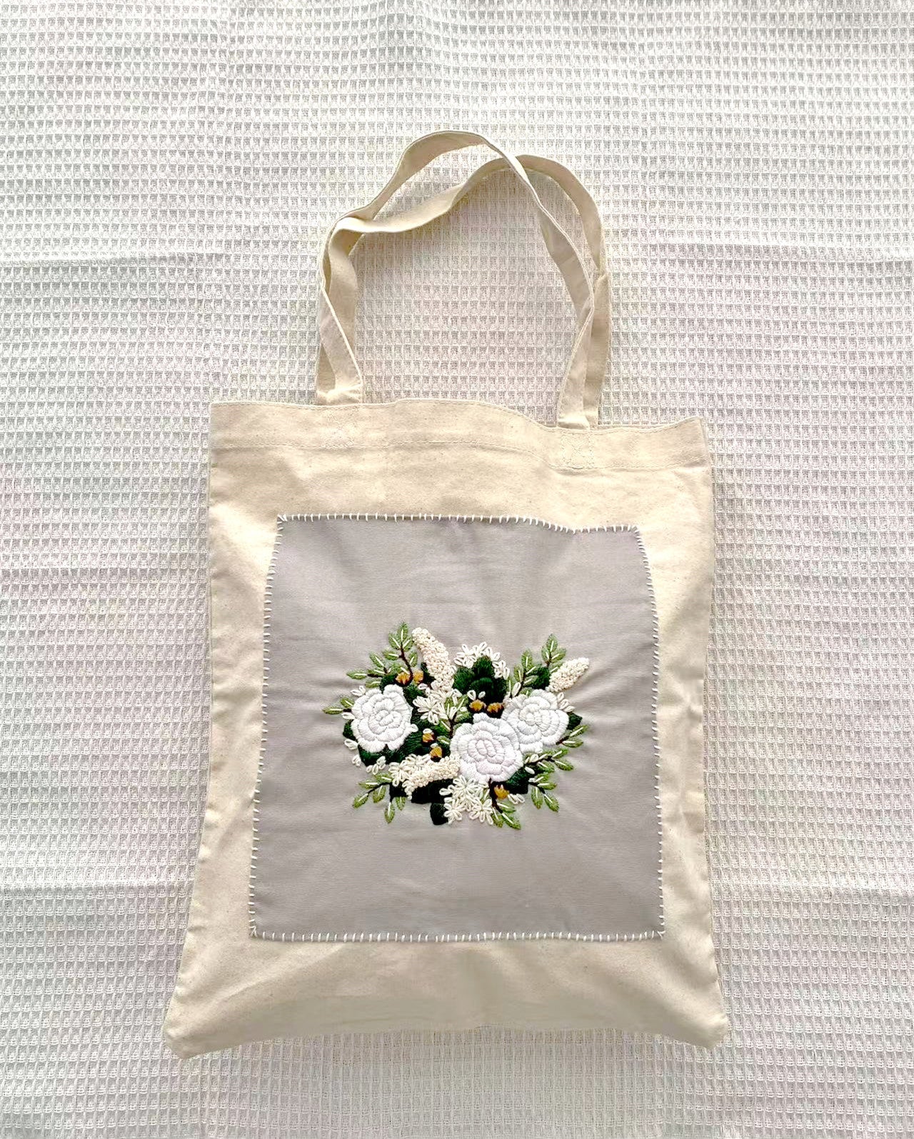 Artistic Patchwork and Embroidery Tote Bag for Creative Individuals