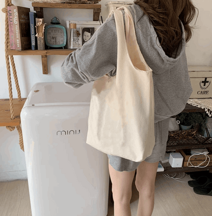 Customizable Handcrafted Canvas Tote Bag Featuring Unique Hand-Stitched Patchwork for Durability