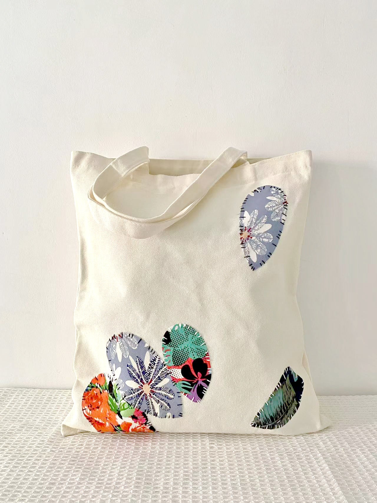 Durable Eco-Friendly Canvas Tote Bag With Personalized Designs