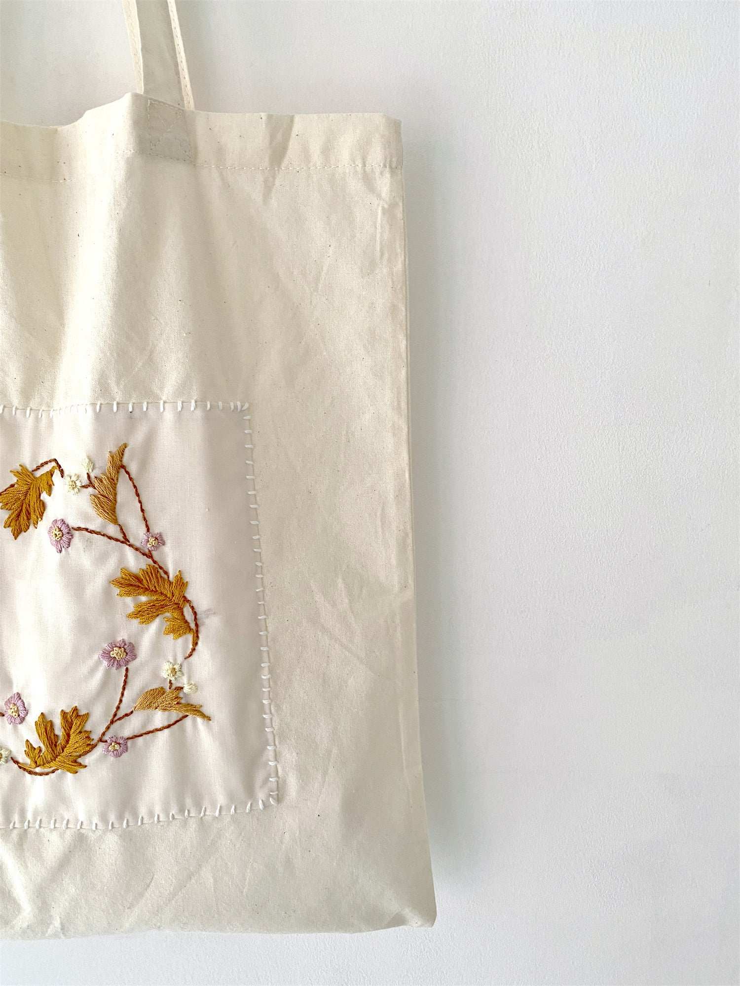 Customizable Organic Cotton Tote Bag With Soft Material And DIY Flower Embroidery