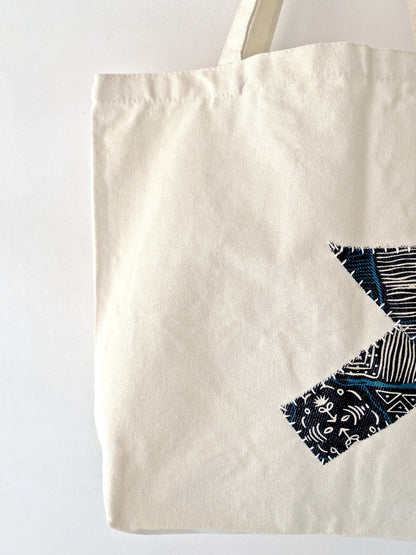 Handmade DIY Patchwork Canvas Bag for Fashion Lovers Seeking Unique and Eco-Friendly Gifts