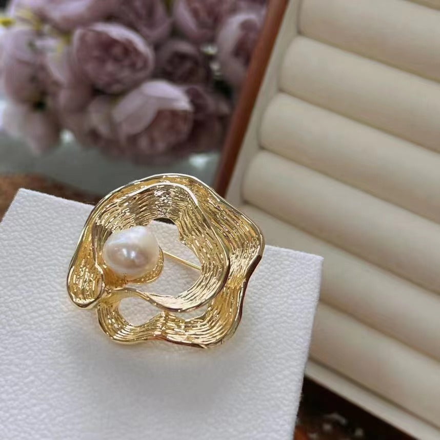 Gold Tone Handcrafted Floral Pin woyaza