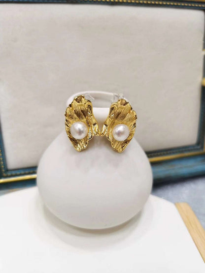 Handmade Natural Pearl Gold Ear Studs woyaza