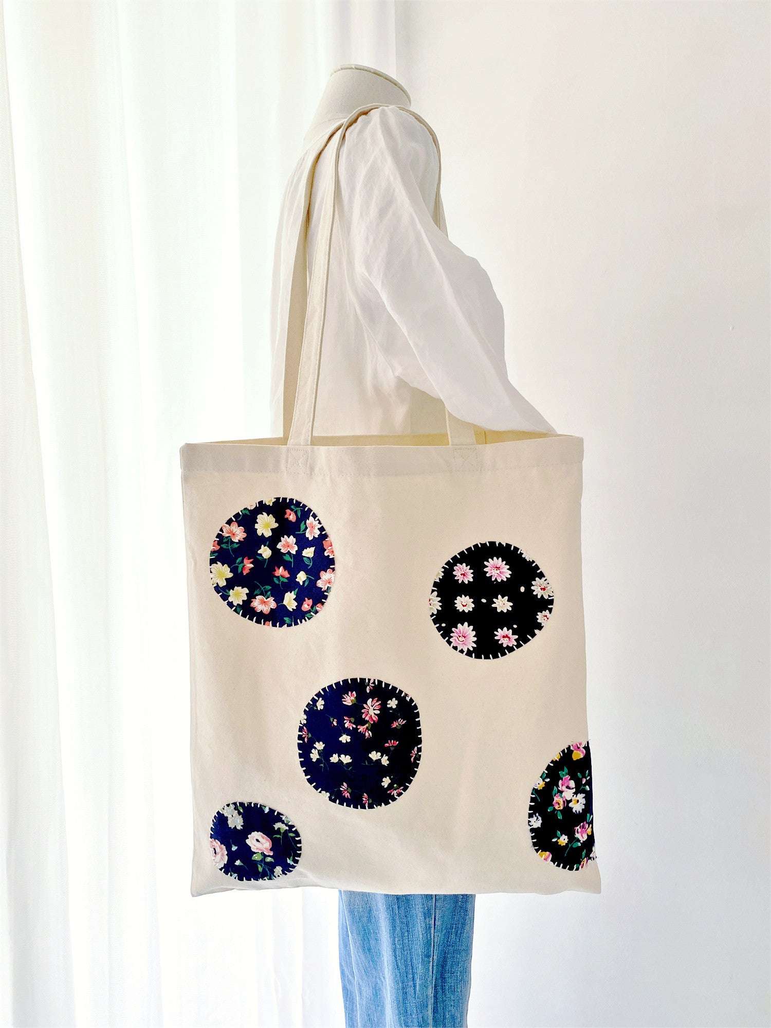unique artisan tote perfect for gifting on special occasions