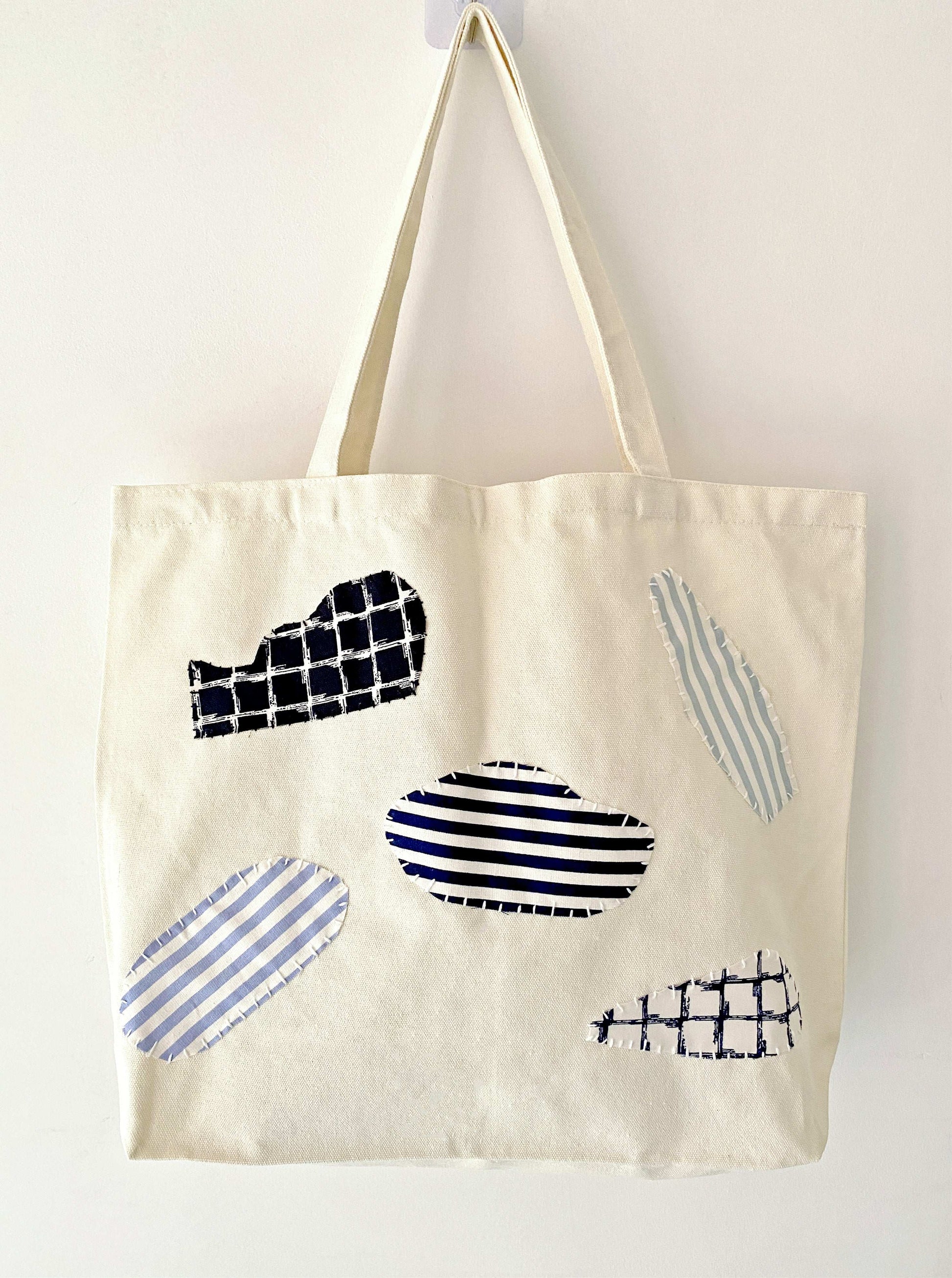 sustainable slow fashion shoulder bag with creative fabric patchwork