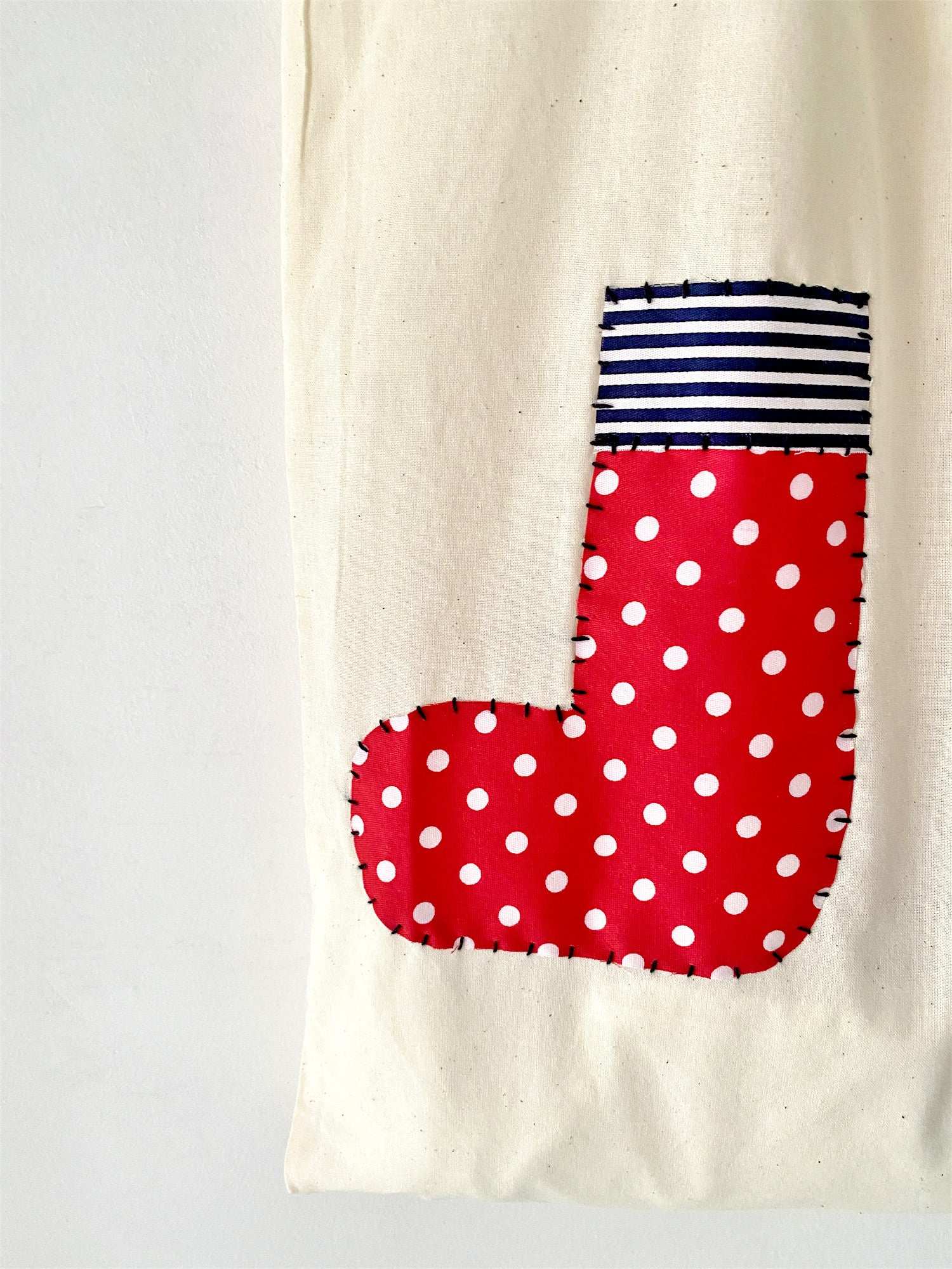 Elegant Handmade Tote Bag for Natural Material Enthusiasts