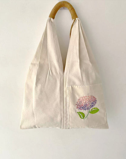 Artistic Hand-Embroidered Eco Cotton Shoulder Bags for Sustainable Fashion