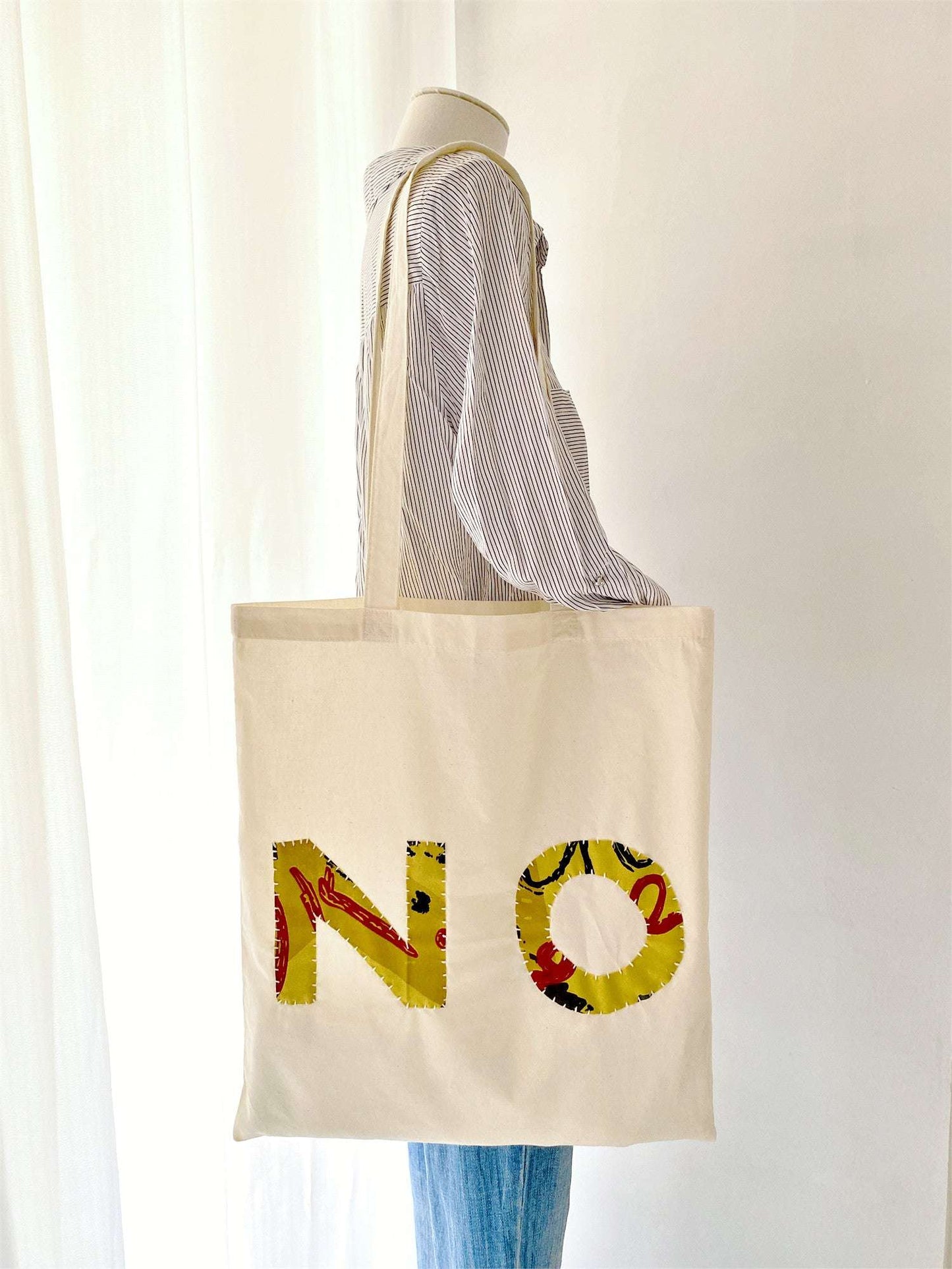 lightweight oversized tote for women’s minimalist wardrobe essentials