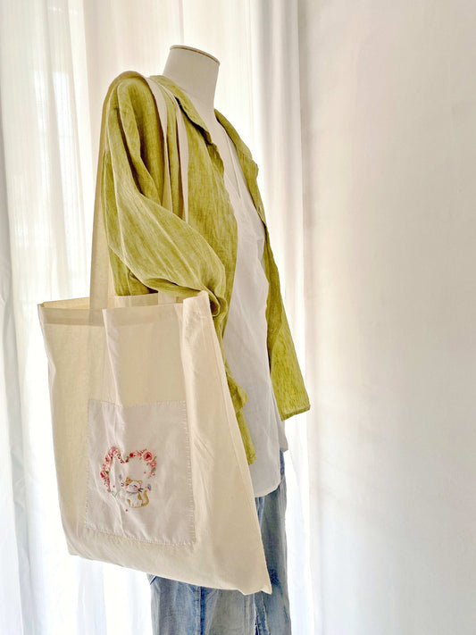 Handmade rose and kitty embroidered shoulder bag