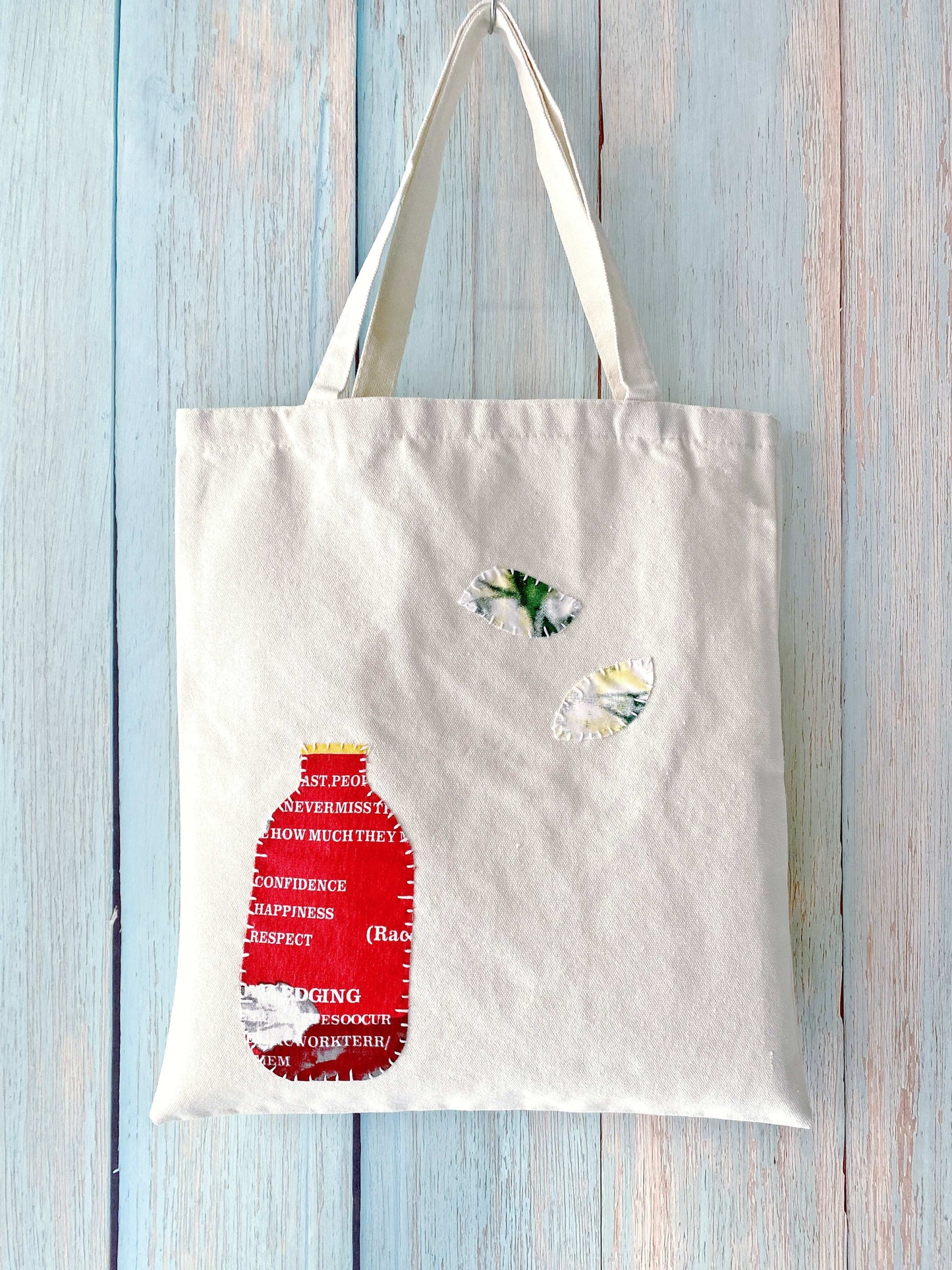 light and durable bag for mindful travelers