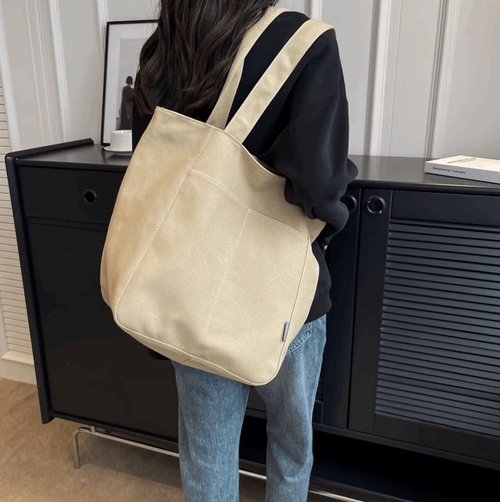 Durable Eco-Friendly Canvas Tote Bag for Everyday Shopping and Outings