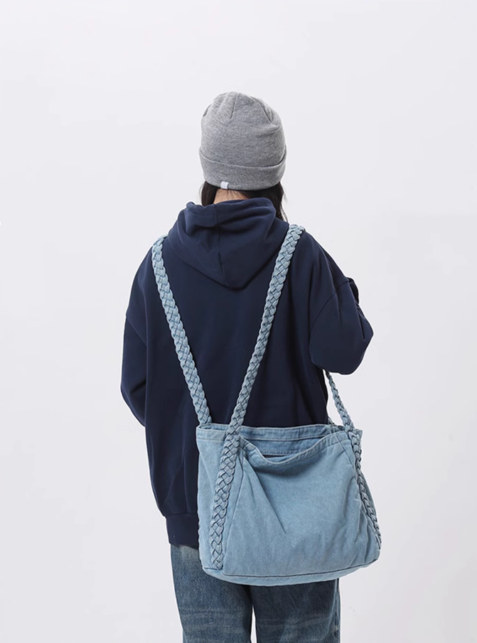 Customizable Denim Bag For DIY Enthusiasts Who Love Sewing And Embroidery