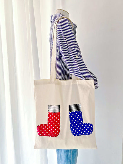 Roomy interior valentine's day gift