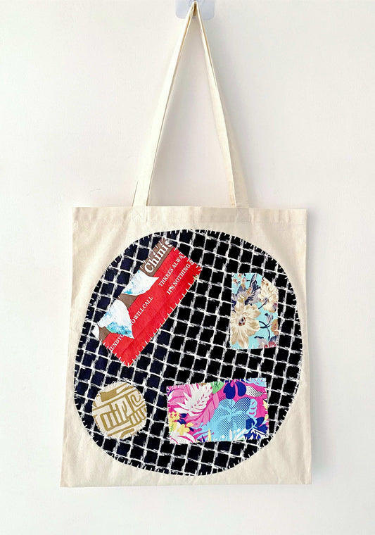 Eco-conscious canvas shoulder bag for everyday sustainable carrying