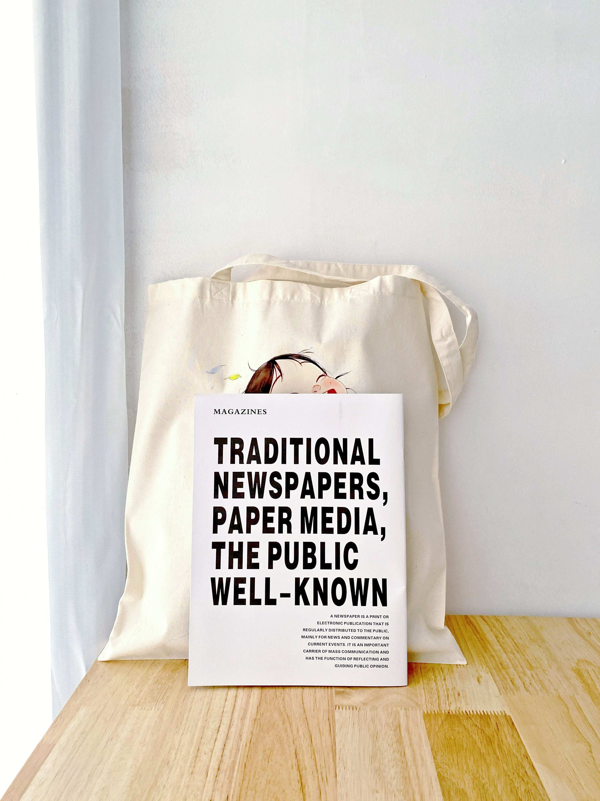 Minimalist cotton shoulder bag for casual style